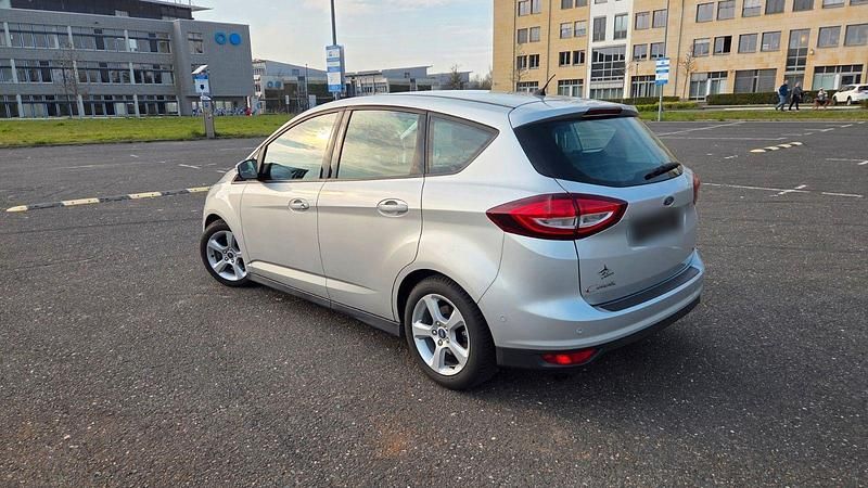 Gebraucht Ford C-MAX 150 PS (110 kW) 2016 Silber Van / Kleinbus