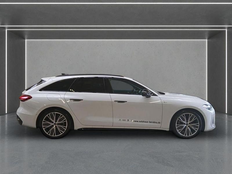 Gebraucht Audi A5 Ambiente 204 PS (150 kW) 2025 Gletscherweiß metallic Kombi