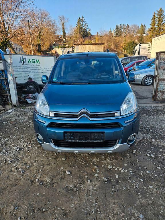 Gebraucht 2014 Citroën Berlingo SELECTION Kombi | 6.749 € (Fairer Preis) - Bild 1/4