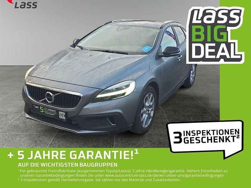 Grau Gebraucht 2018 Volvo V40 CC Plus Kombi | 17.980 € (Teuer) - Bild 1/4