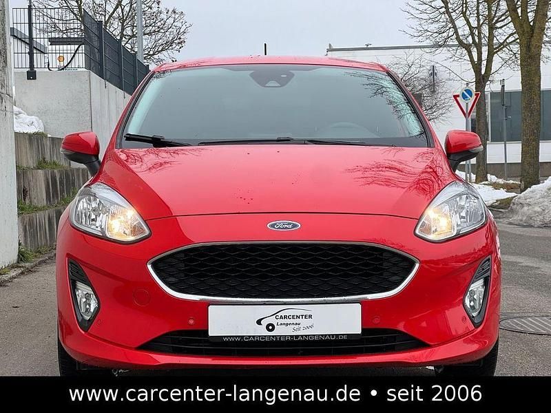 Gebraucht Ford Fiesta Cool & Connect 86 PS (63 kW) 2019 Rot Limousine