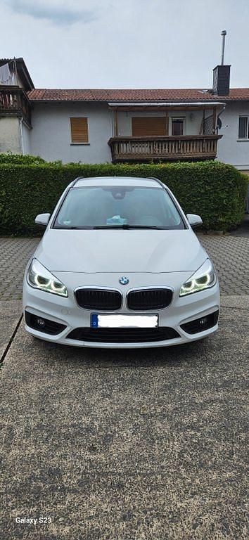 Weiß Gebraucht 2017 BMW 218 Performance Coupé | 16.000 € (Guter Preis) - Bild 1/4