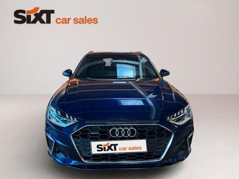 Second-hand Audi A4 S-Line 204 CP (150 kW) 2024 Albastru Break