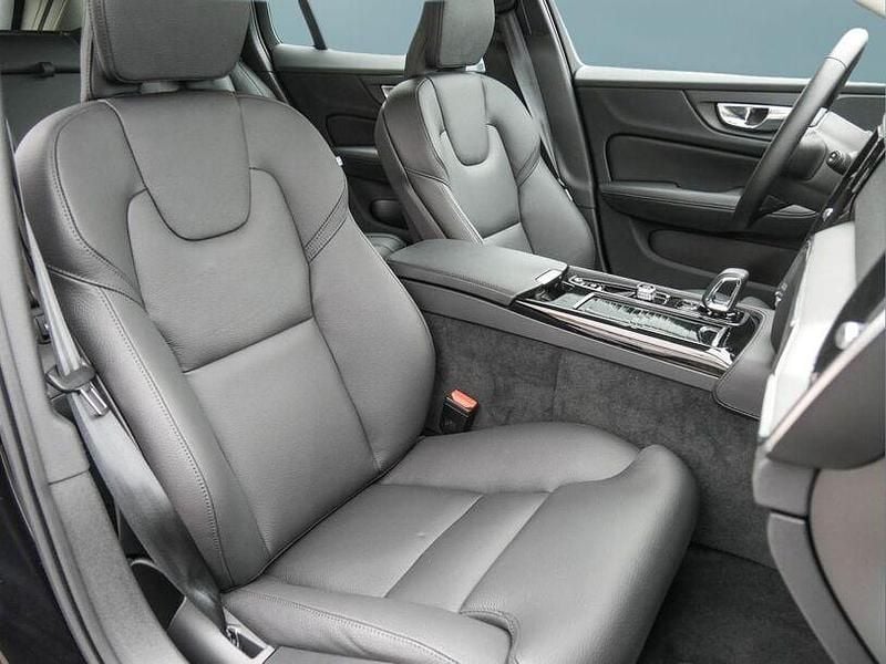 Gebraucht Volvo V60 2025 Schwarz Kombi