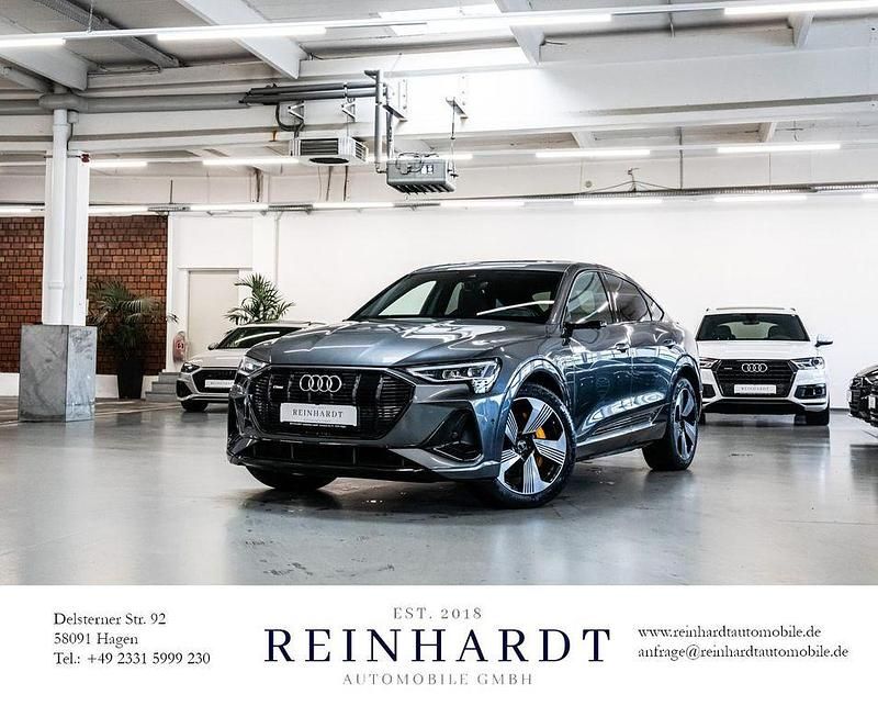 Daytonagrau perleffekt Gebraucht 2020 Audi e-tron Sportback S-Line SUV | 38.900 € (Guter Preis) - Bild 1/4