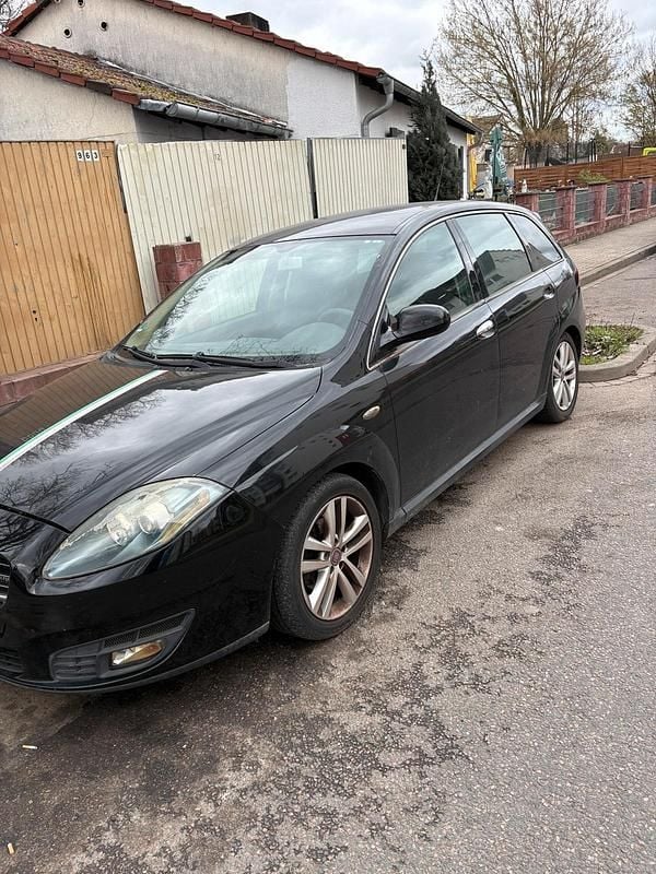 Gebraucht Fiat Croma 150 PS (110 kW) 2008 Schwarz Kombi