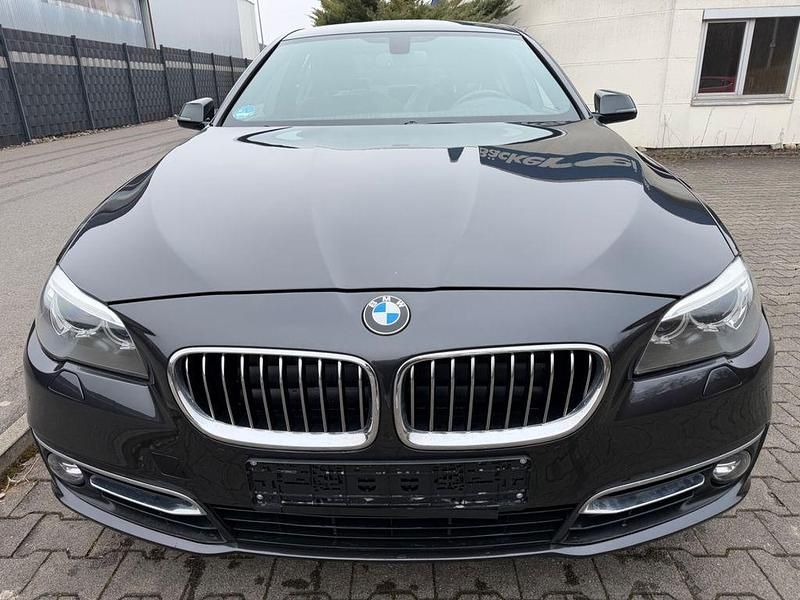 Gebraucht BMW 520 Luxury Line 184 PS (135 kW) 2014 Grau Limousine