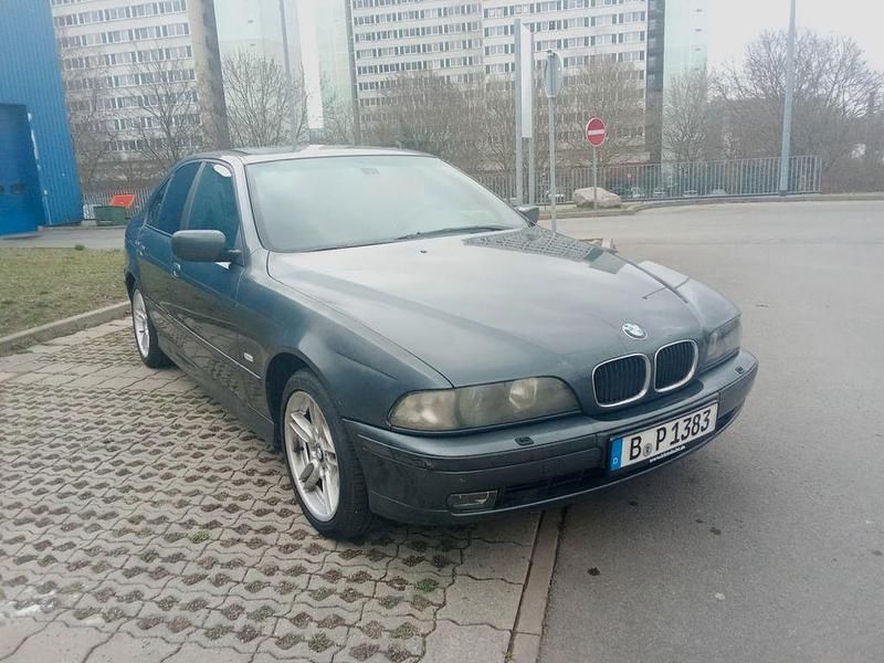 Gebraucht BMW 528 193 PS (141 kW) 1998 Grau Limousine