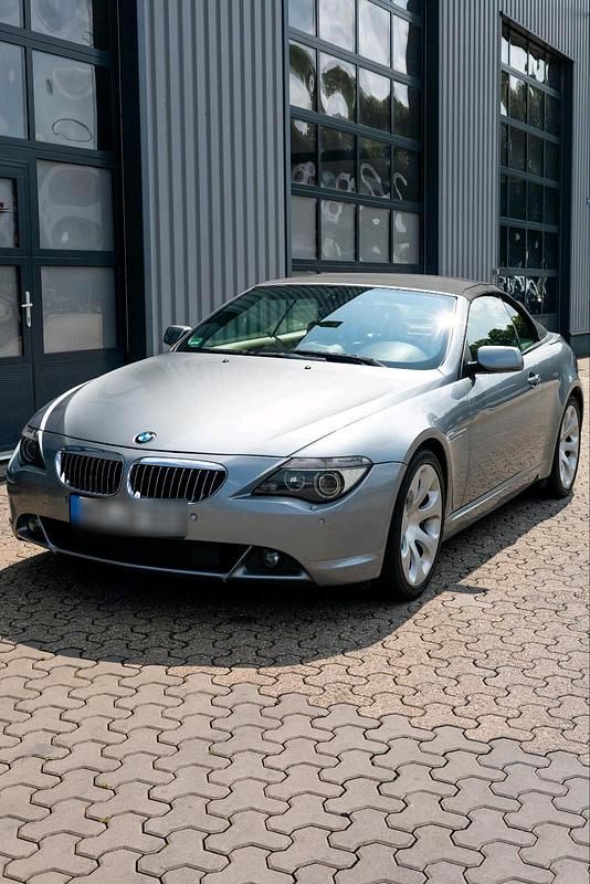 Grau Gebraucht 2004 BMW 645 Cabriolet Cabrio | 9.999 € (Fairer Preis) - Bild 1/4