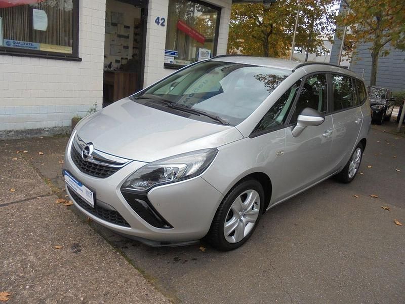 Silber Gebraucht 2013 Opel Zafira Tourer Edition Van / Kleinbus | 6.950 € (Guter Preis) - Bild 1/4