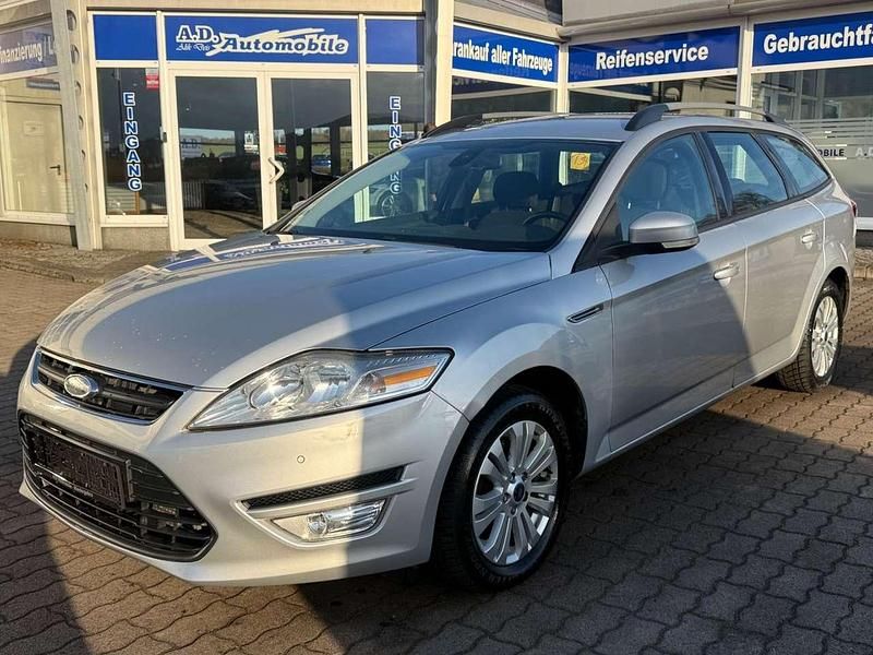Gebraucht Ford Mondeo Trend 140 PS (102 kW) 2010 Silber Kombi