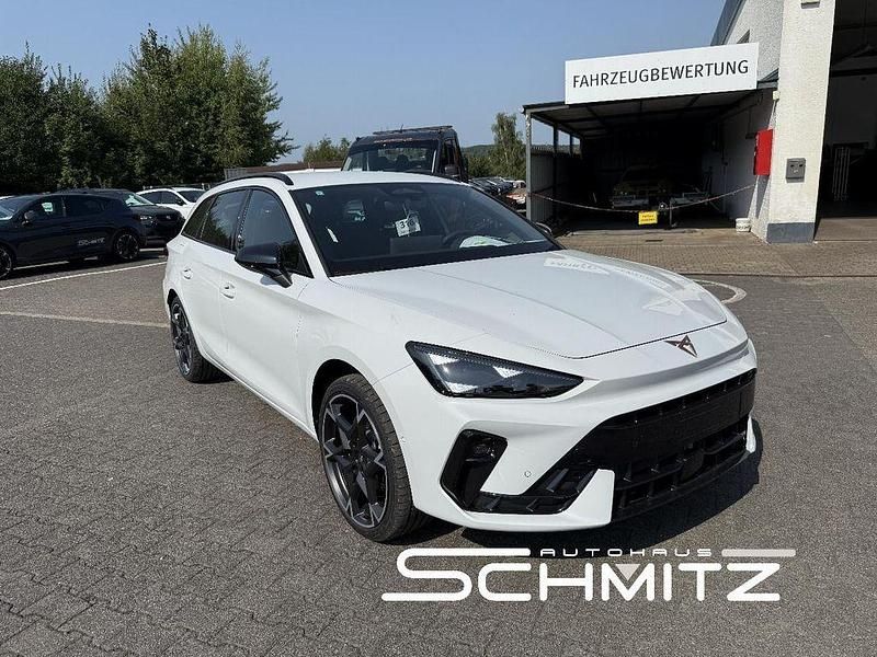 Weiß Neu 2025 Cupra Leon VZ2 Limousine | 45.890 € (Fairer Preis) - Bild 1/4