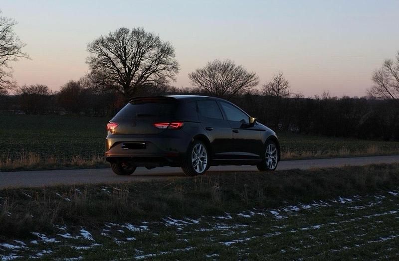 Gebraucht Seat Leon FR 180 PS (132 kW) 2014 Schwarz Kleinwagen