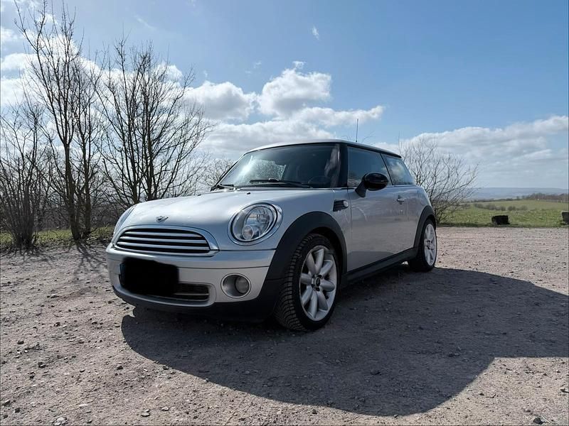 Usata Mini Cooper 95 CV (69 kW) 2008 Argento Utilitaria