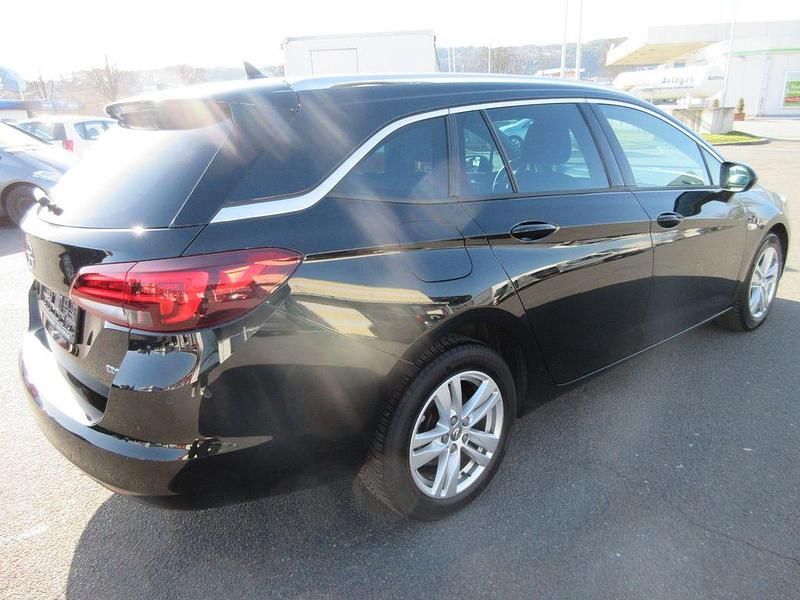 Gebraucht Opel Astra Dynamic 136 PS (100 kW) 2018 Schwarz Kombi