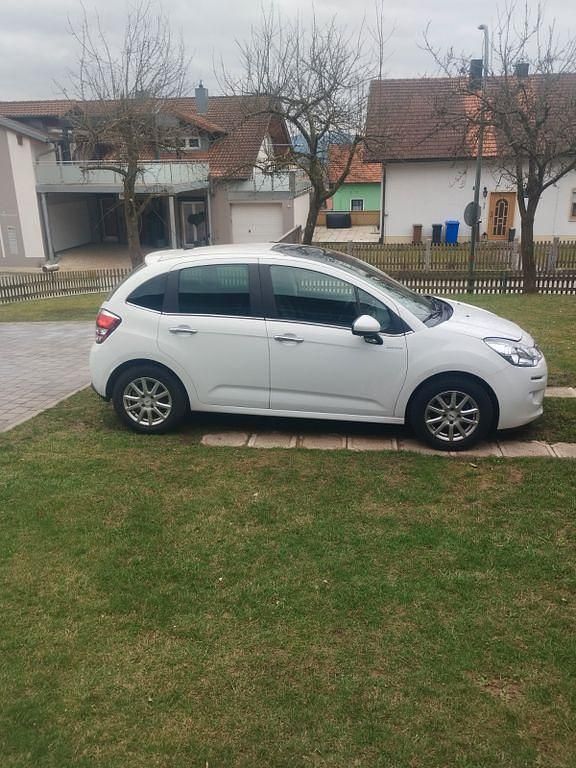 Gebraucht Citroën C3 Exclusive 82 PS (60 kW) 2014 Weiß Limousine