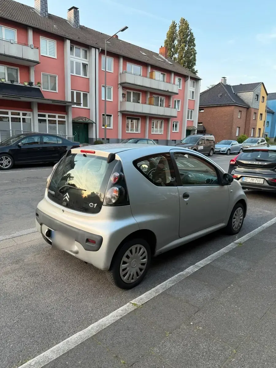 Gebraucht Citroën C1 68 PS (50 kW) 2010 Silber Kleinwagen