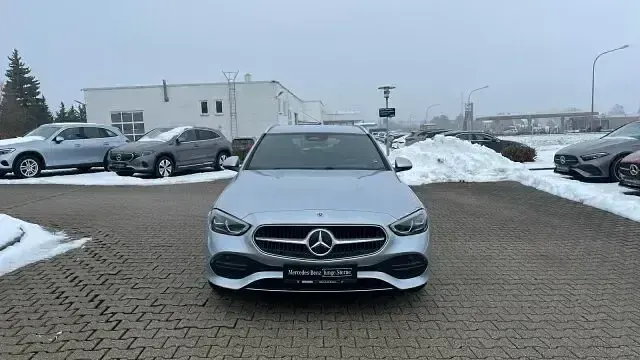 Gebraucht Mercedes C200 Avantgarde 204 PS (150 kW) 2024 Silber Kombi