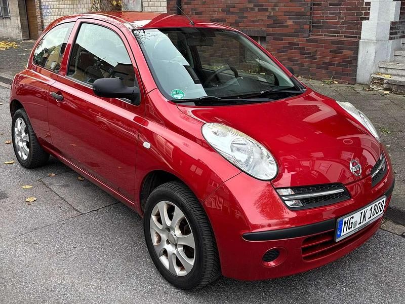 Rot Gebraucht 2007 Nissan Micra Visia Limousine | 1.500 € - Bild 1/4
