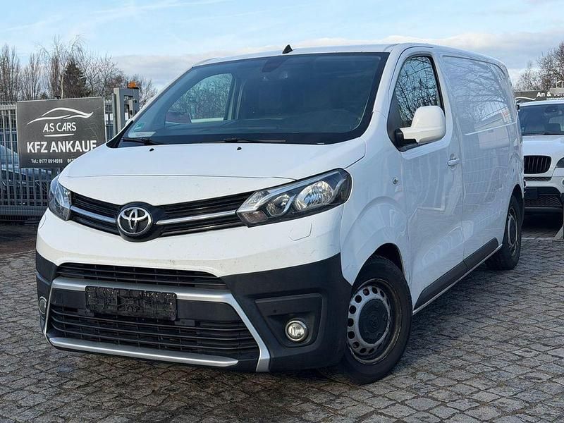Gebraucht Toyota Proace 116 PS (85 kW) 2018 Weiß Van / Kleinbus