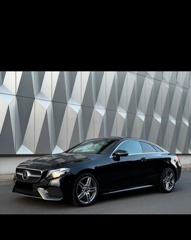 Gebraucht Mercedes E200 184 PS (135 kW) 2018 Schwarz Coupé