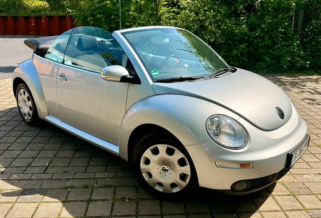 Gebraucht VW New Beetle 116 PS (85 kW) 2007 Silber Kleinwagen
