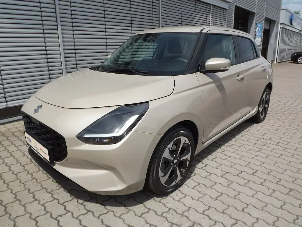 Gebraucht Suzuki Swift Comfort+ 83 PS (61 kW) 2025 Beige Kleinwagen