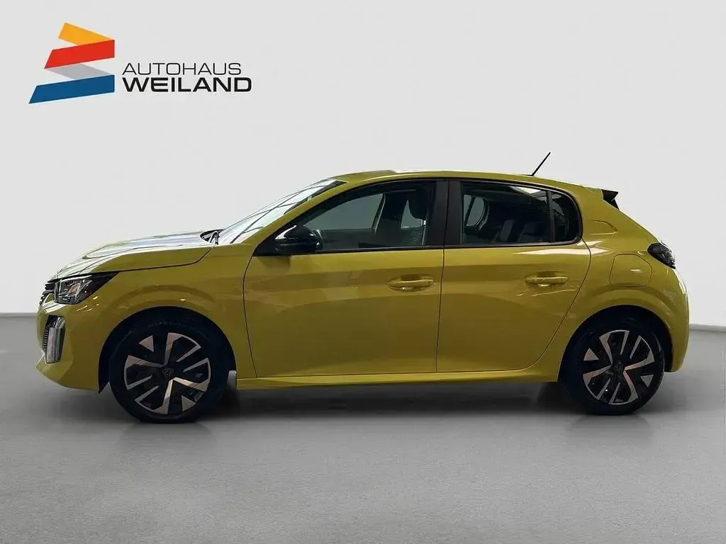 Gebraucht Peugeot 208 Active 101 PS (74 kW) 2024 Gelb Kleinwagen