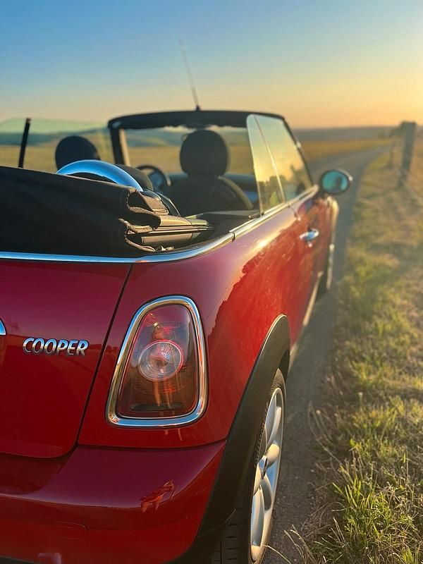 Gebraucht Mini Cooper Cabriolet 120 PS (88 kW) 2009 Rot Cabrio