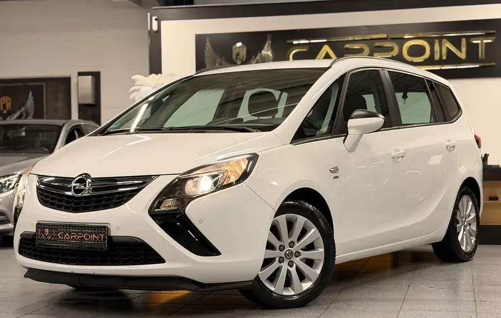 Gebraucht Opel Zafira Tourer Active 165 PS (121 kW) 2014 Schneeweiss/olympic/summit whi Van / Kleinbus