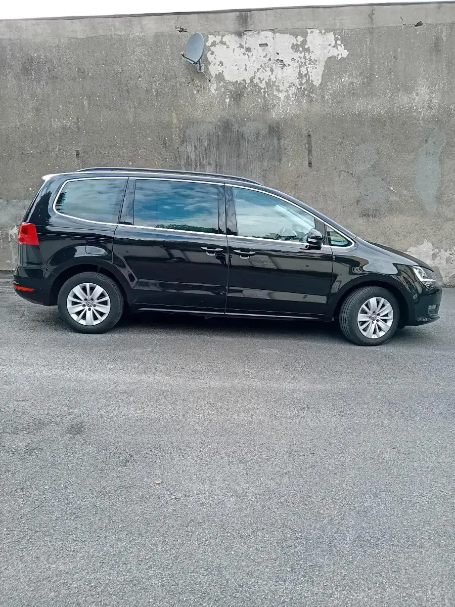 Gebraucht VW Sharan 150 PS (110 kW) 2013 Schwarz Van / Kleinbus