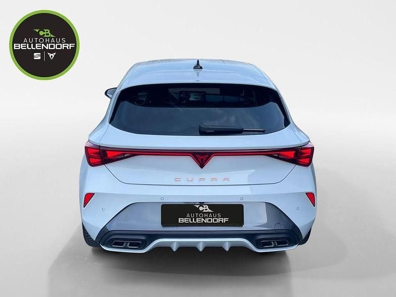 Gebraucht Cupra Leon 150 PS (110 kW) 2025 Weiß Limousine