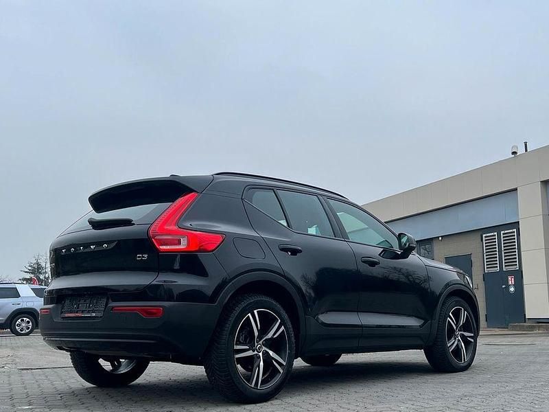 Gebraucht Volvo XC40 R-Design 150 PS (110 kW) 2020 Schwarz SUV