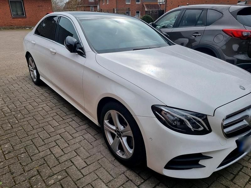 Gebraucht Mercedes E200 184 PS (135 kW) 2016 Weiß Limousine