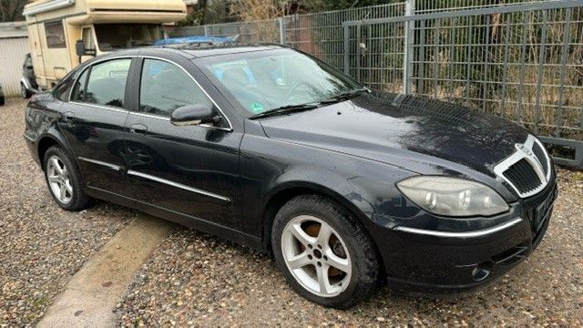 Schwarz Gebraucht 2009 Brilliance BS4 Limousine | 2.250 € - Bild 1/4