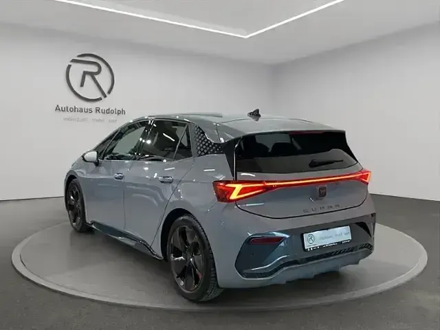Used Cupra Born e-Boost 169 kW (231 HP) 2022 Grey Hatchback
