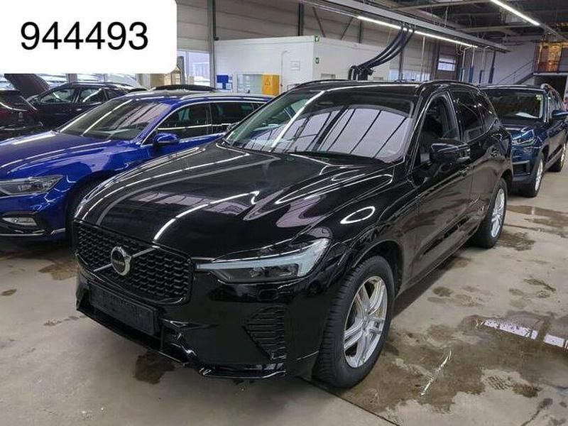 Gebraucht Volvo XC60 Plus 197 PS (144 kW) 2022 Schwarz SUV