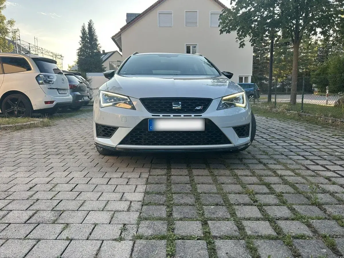 Gebraucht Cupra Leon 280 PS (205 kW) 2016 Weiß Limousine