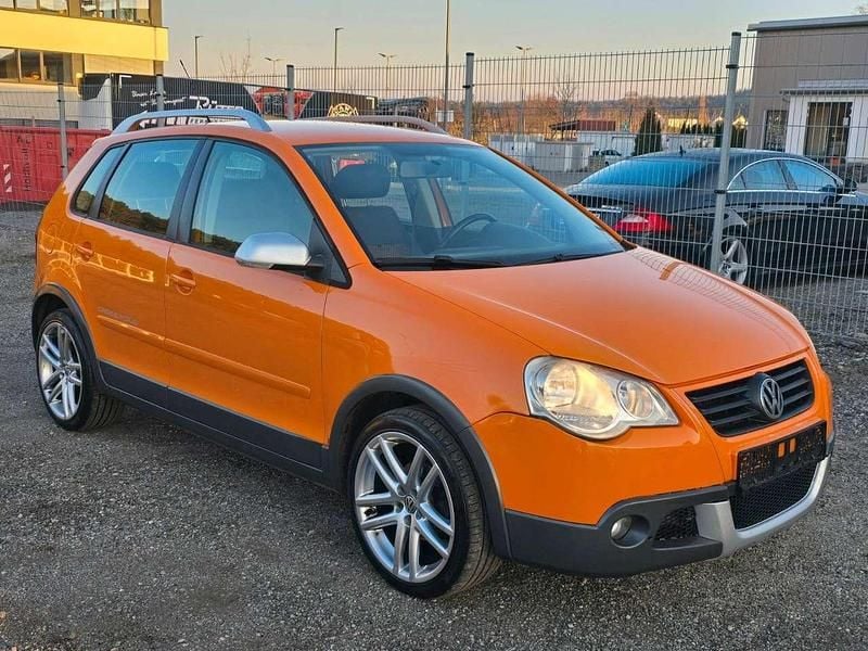 Orange Gebraucht 2008 VW Polo Edition Limousine | 1.900 € (Guter Preis) - Bild 1/4