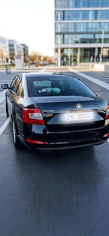 Gebraucht Skoda Octavia Active 116 PS (85 kW) 2016 Schwarz Kleinwagen