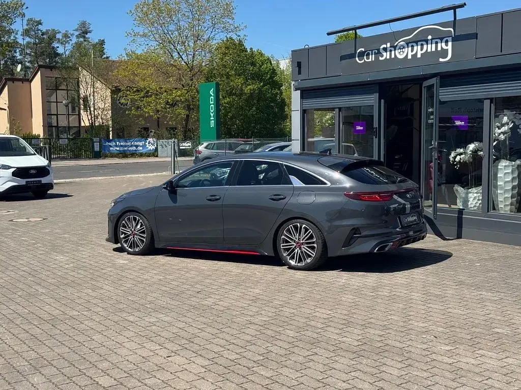 Gebraucht Kia ProCeed GT Sport 204 PS (150 kW) 2019 Grau Kleinwagen
