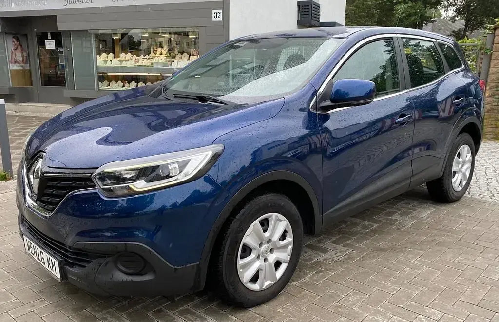 Gebraucht Renault Kadjar Life 131 PS (96 kW) 2017 Blau SUV