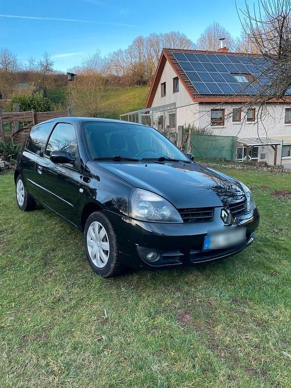 Gebraucht Renault Clio II Campus 58 PS (42 kW) 2007 Schwarz Kleinwagen