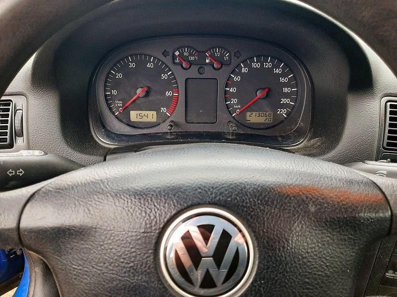 Gebraucht VW Golf IV Basis 75 PS (55 kW) 2000 Blau Limousine