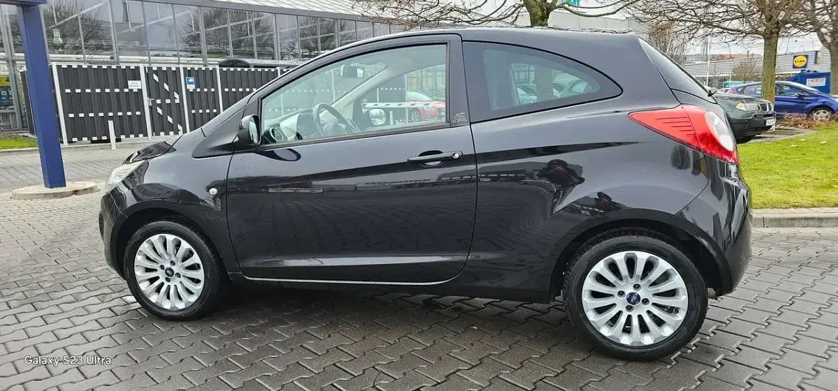 Gebraucht Ford Ka Titanium 69 PS (50 kW) 2009 Schwarz Kleinwagen