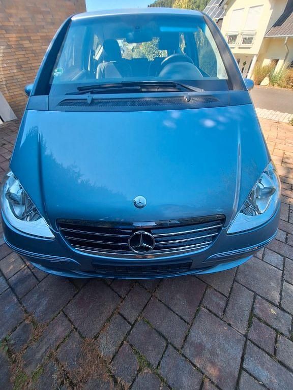 Blau Gebraucht 2007 Mercedes A150 Avantgarde Limousine | 2.875 € (Guter Preis) - Bild 1/4