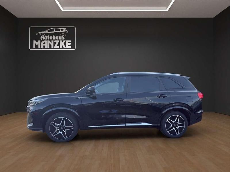 Neu DFSK E5 102 PS (75 kW) 2026 Schwarz SUV