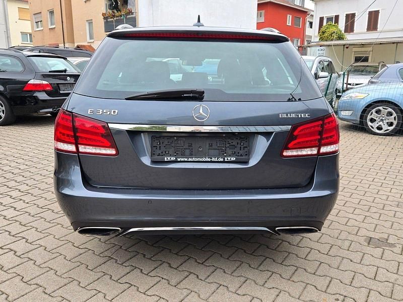 Gebraucht Mercedes E350 252 PS (185 kW) 2013 Grau Kombi