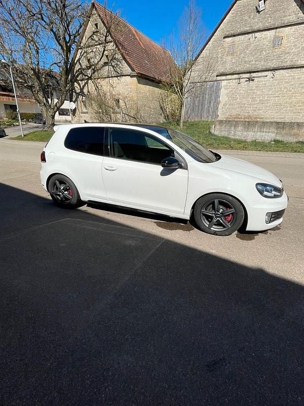 Gebraucht VW Golf GTI 211 PS (155 kW) 2009 Weiß Coupé