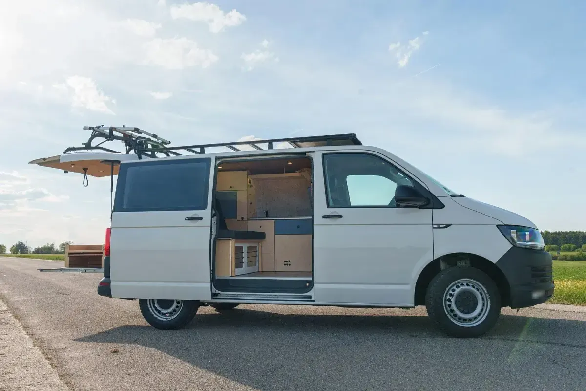 Usata VW Transporter 150 CV (110 kW) 2018 Bianco Furgone